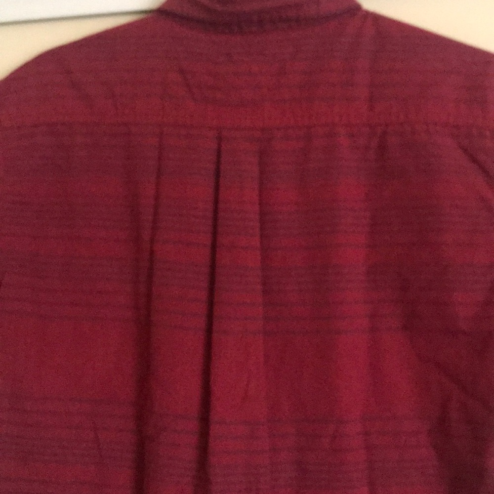 Levi's Small Red Short-Sleeve Button Down Shirt - Picture 5 of 8